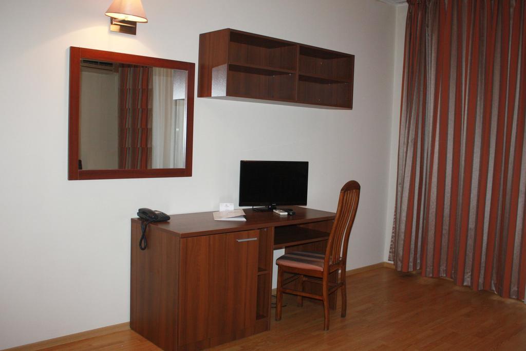Hotel Central Sables d'or Chambre photo