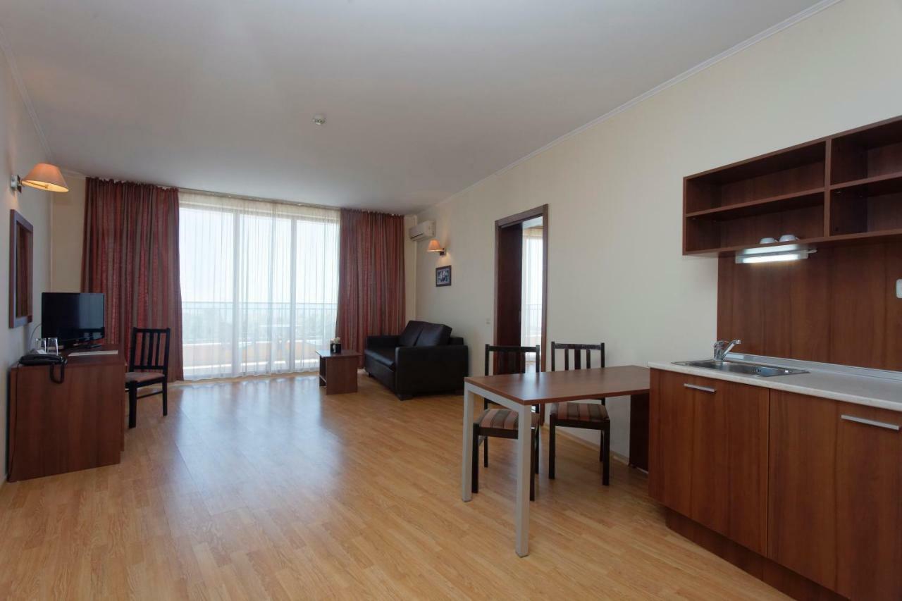 Hotel Central Sables d'or Extérieur photo