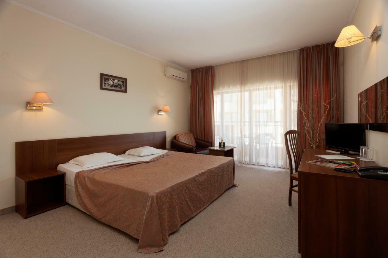 Hotel Central Sables d'or Extérieur photo