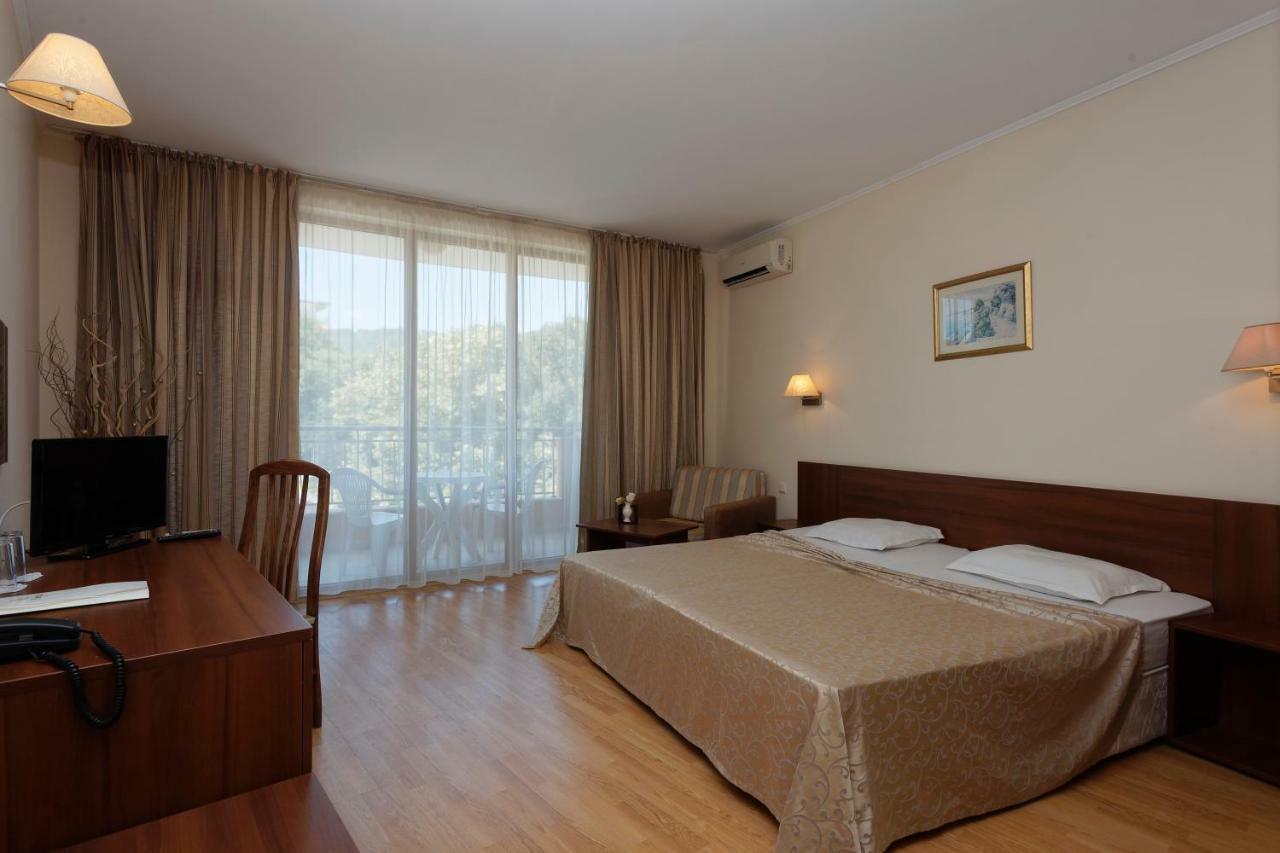 Hotel Central Sables d'or Extérieur photo