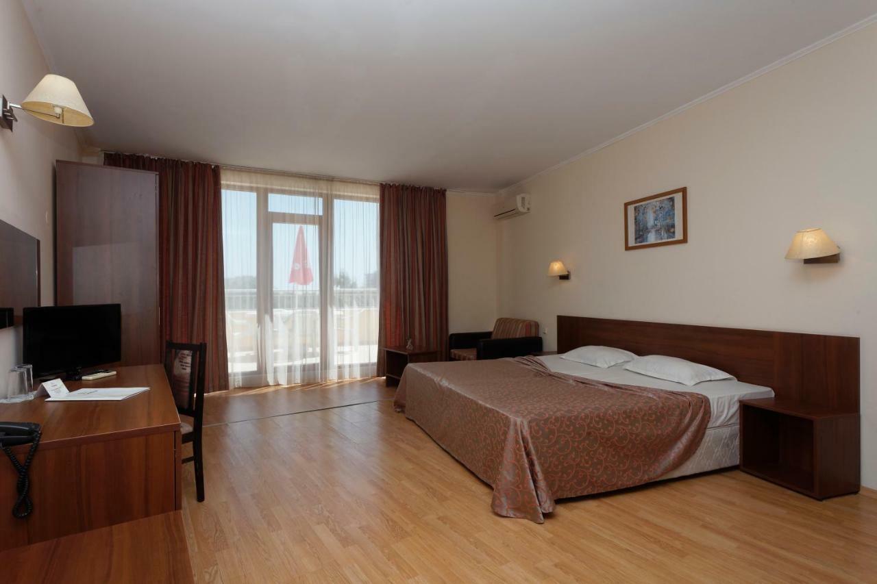 Hotel Central Sables d'or Extérieur photo