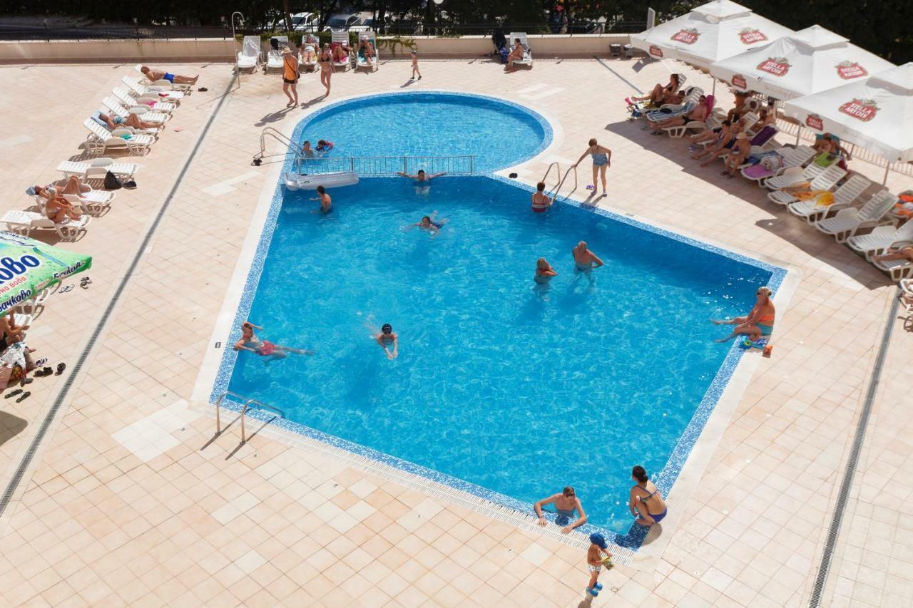 Hotel Central Sables d'or Extérieur photo